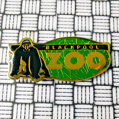 Blackpool Zoo Bukavu Silber Rückseite Gorilla Pin Anstecker 28 mm x 12 mm