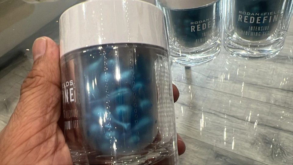 Rodan + Fields Redefine Intensive Renewing Serum 60 Capsules New Sealed 7 QTY - Image 2 of 4