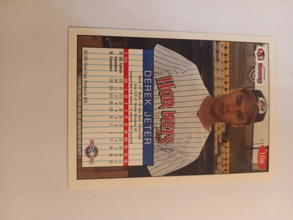 1993-94 Fleer Excel - Derek Jeter #106 (RC) - Image 3 of 4