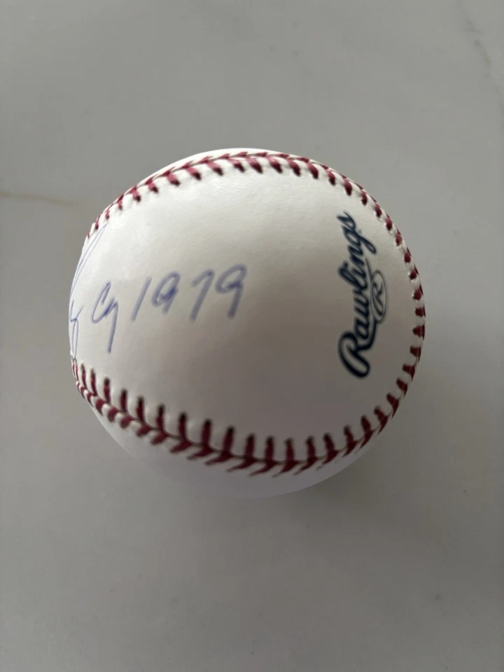 Béisbol MLB firmado por Mike Flanagan. Inscripción Cy Young. Orioles de Baltimore. Foto 2 de 2