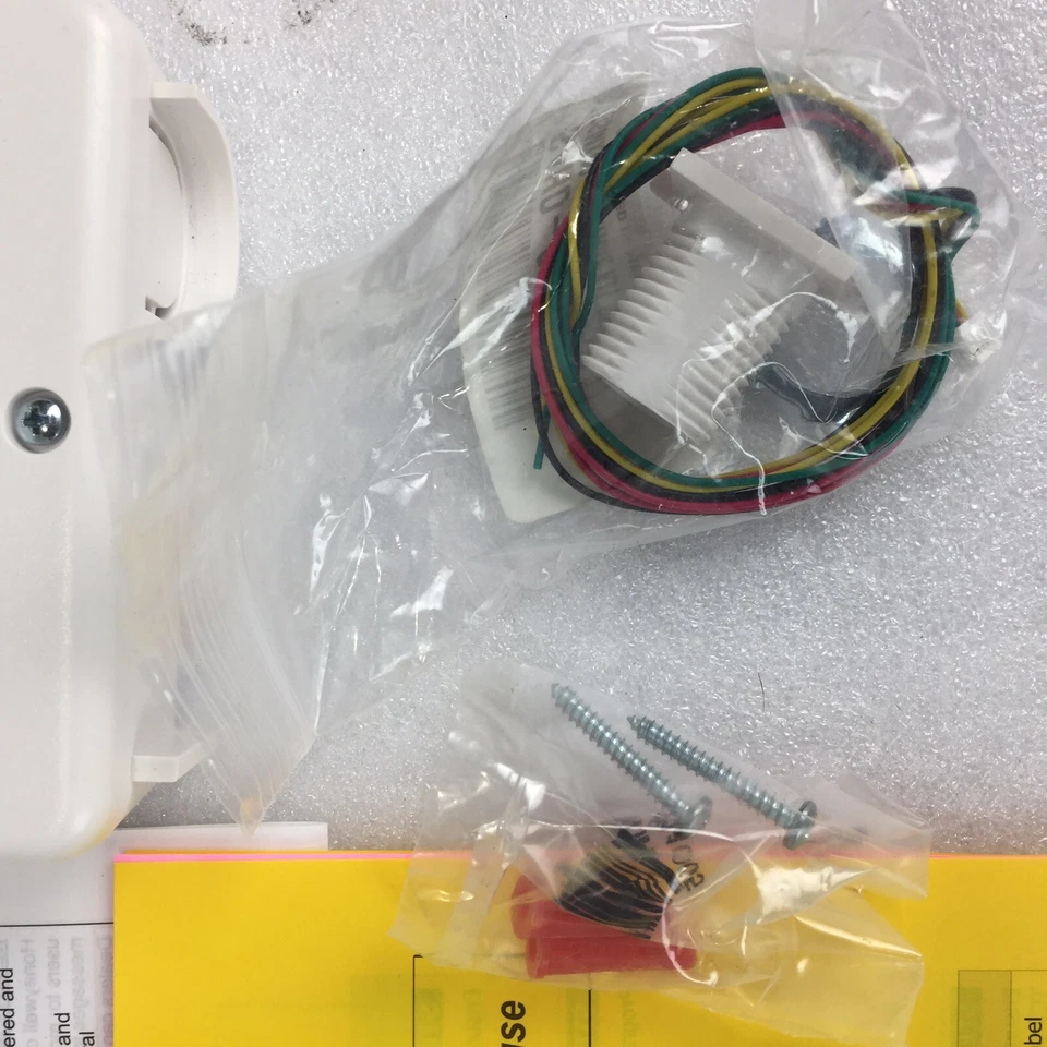 New! HONEYWELL SECURITY GSMX4G GSM CELL COMMUNICATOR W/2 Way Voice For Vista - Image 3 of 4