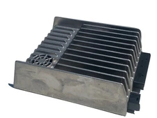 08-17 MERCEDES W204 W212 E C CLASS AMPLIFIER AMP HARMAN BECKER 2128700194 OEM