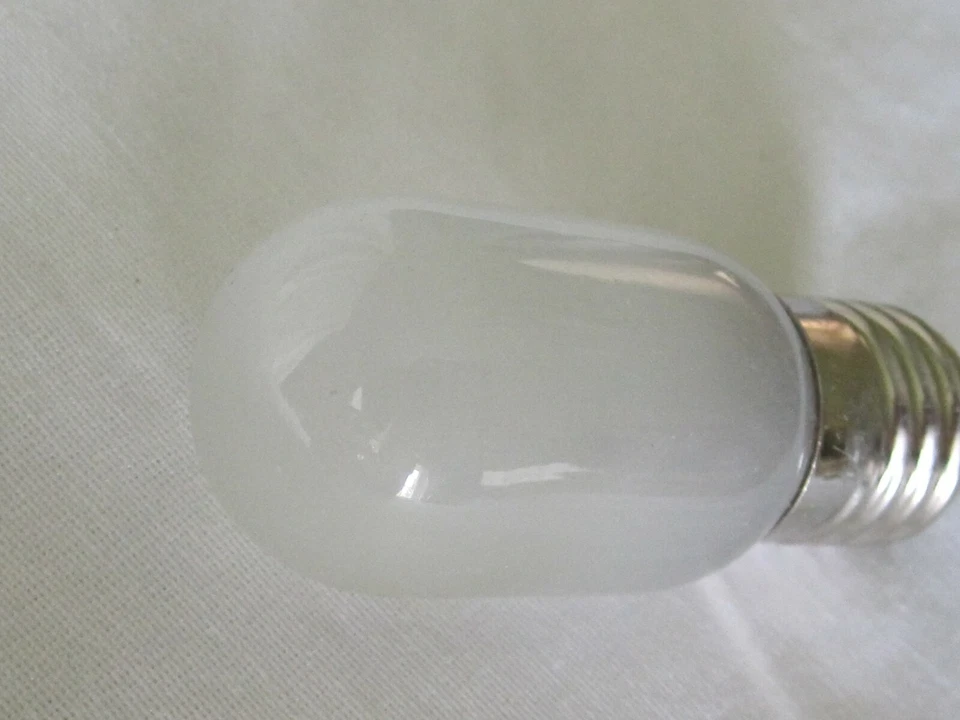 New Frosted Screw In Light Bulb 15 Watts Sewing Machine Refrigerator Microwave - Image 2 of 4