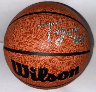 TYRAN STOKES SIGNED WILSON BASKETBALL COA BECKETT BAS FUTURE #1 NBA DRAFT PICK?