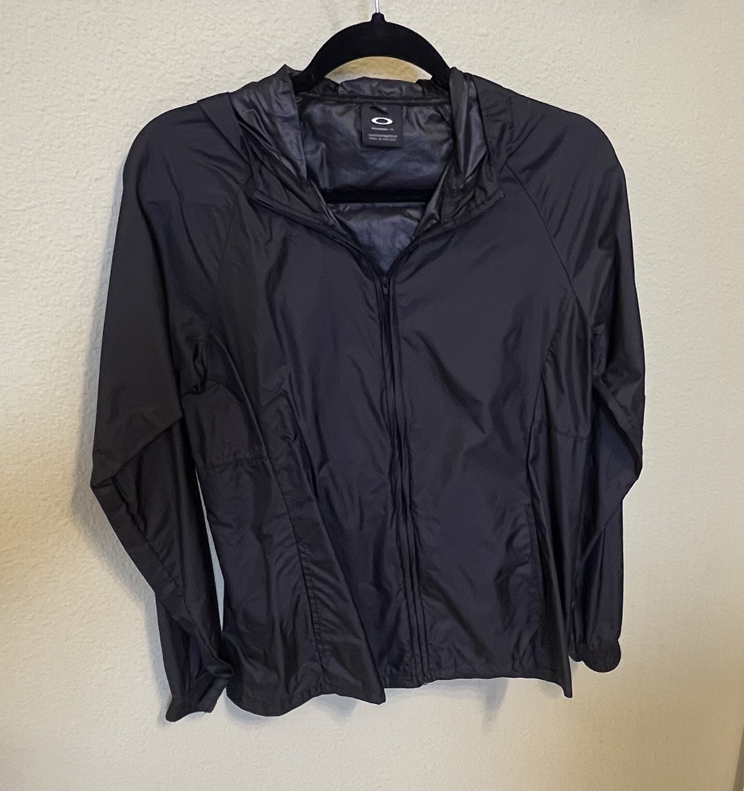 OAKLEY Performance Wind Jacket Windbreaker Hood M… - image 1