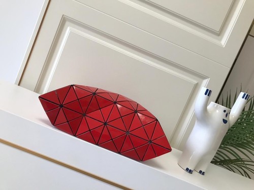ISSEY MIYAKE BAOBAO Tote Bag - Picture 3 of 10