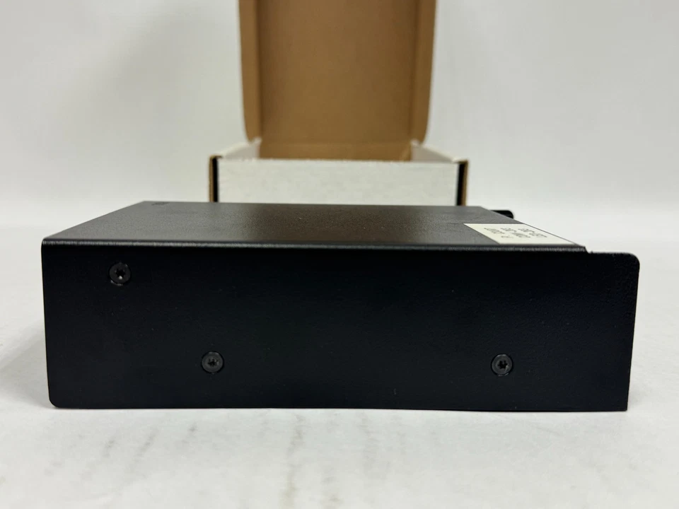 RDL SF-DN4 Digital Audio to Network Interface - Image 2 of 4