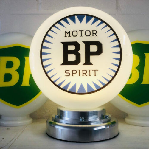 BP Motor Spirit Mini Gas Petrol Pump Globe Alloy Base LED Desk Lamp USB Powered - Picture 1 of 6