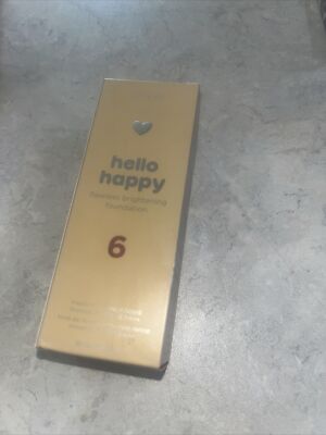 Benefit 6 Flawless Brightening Foundation Full Size 