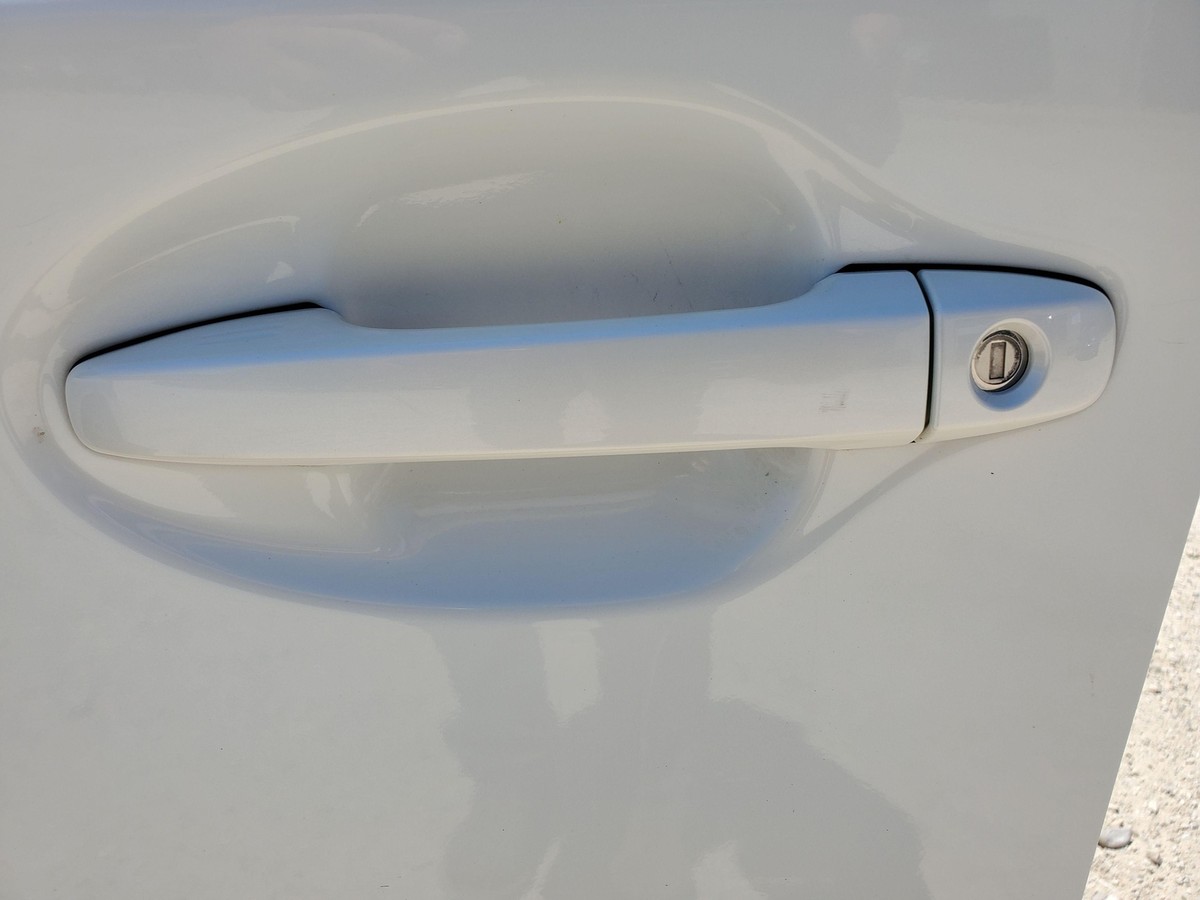 プリウス 2010-2018 Toyota Prius Front Left LH Outside Door Handle (070