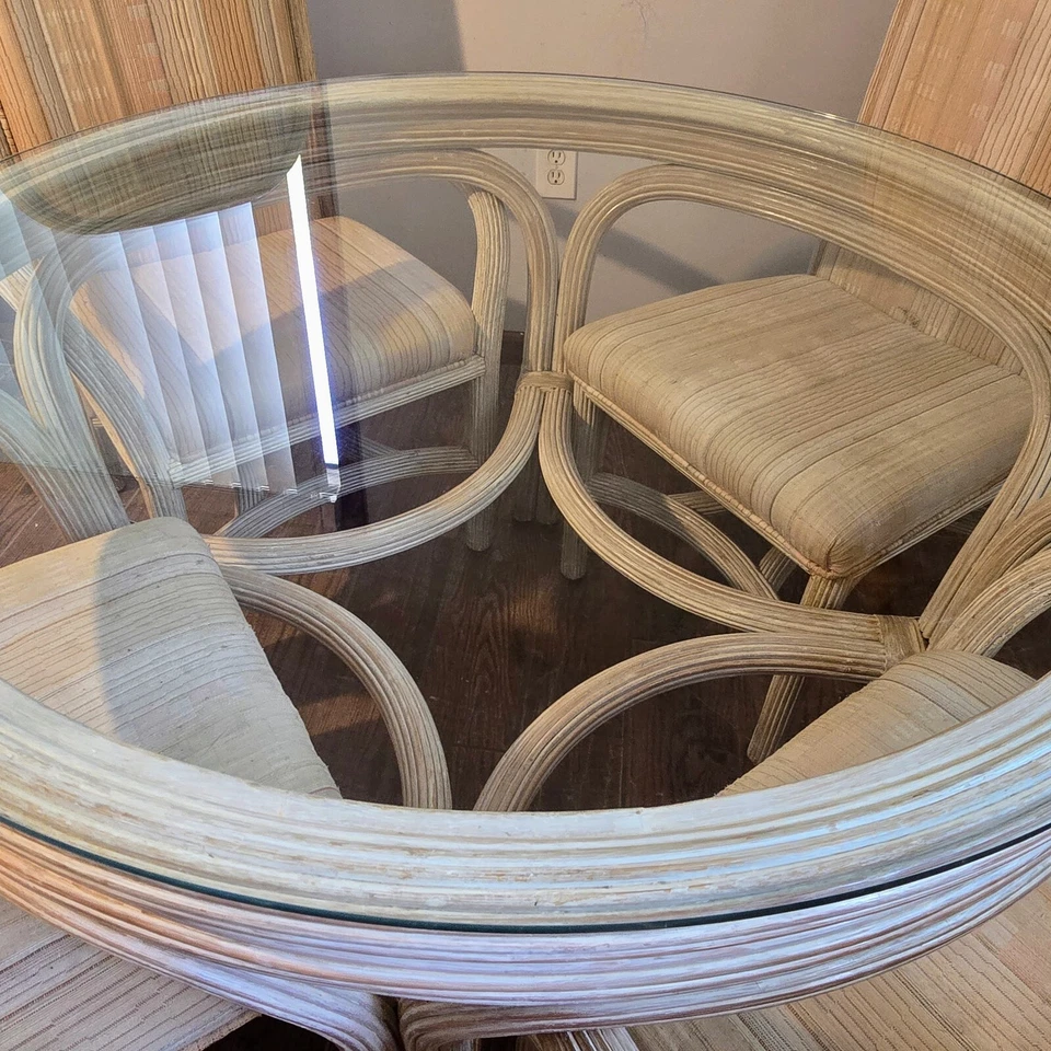 Juego de mesa de comedor vintage de ratán de 5 piezas con tapa de vidrio + 4 sillas con respaldo alto Foto 3 de 4