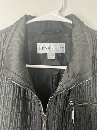 Pendleton Vest Womens Extra Large Black Quilted Full Zip Pockets - Picture 2 of 3