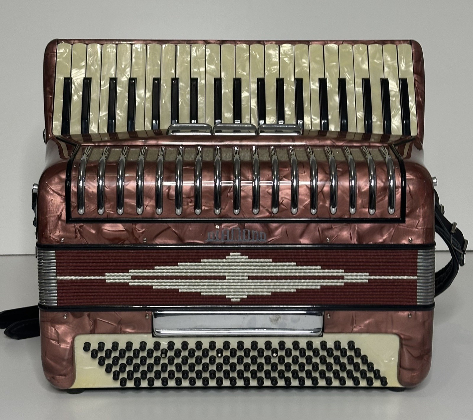 Pearl Maroon Morbidoni Diamond Piano Accordion LM (41key/120Bass) Italy Hardcase