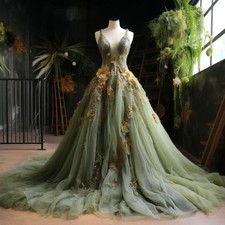 Vintage Forest Green Wedding Dresses Spaghetti Straps 3D Flowers Bridal Gowns