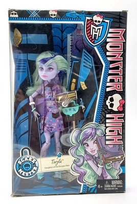 2013 Monster High Puppe: Twyla - Daughter of the Boogey Man / Mattel BJM42, NrfB