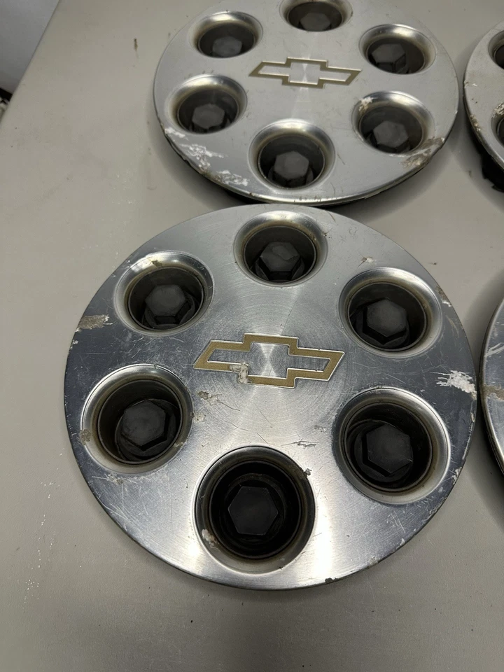 2000-03 Chevy Avalanche Tahoe Suburban 1500 Astro OEM tampa central de roda usinada - Imagem 2 de 4