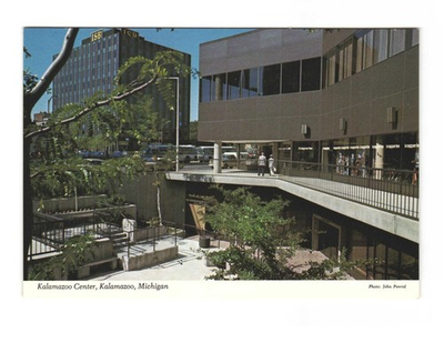 #ad Kalamazoo Center Kalamazoo MI vintage postcard unposted $5.95