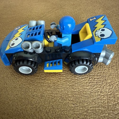 LEGO Juniors Race Car Rally 10673 Red Blue Cars and Minifigures Only - Picture 8 of 9