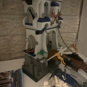 LEGO Castle: Drawbridge Defense (7079), 99% w/ Instructions, ALL FIGS