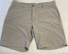 Greg Norman Men's Comfort Stretch Comfort Waistband Performance Golf Shorts-38