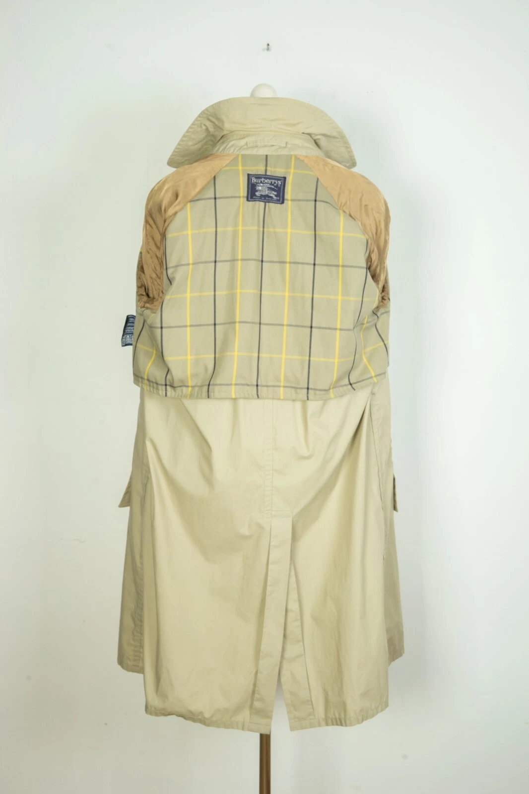 Burberrys Belted Beige/Green Men's Trench Coat Jacket Genuine Superb Size 50 - product detail image 10