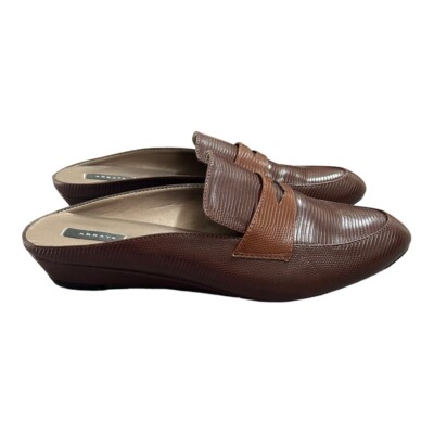 Array Womens Leilani Brown Slip On Loafer Mule Shoes 8.5 Narrow (AA,N) BHFO 8370