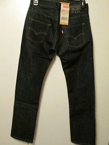 levis bandra west