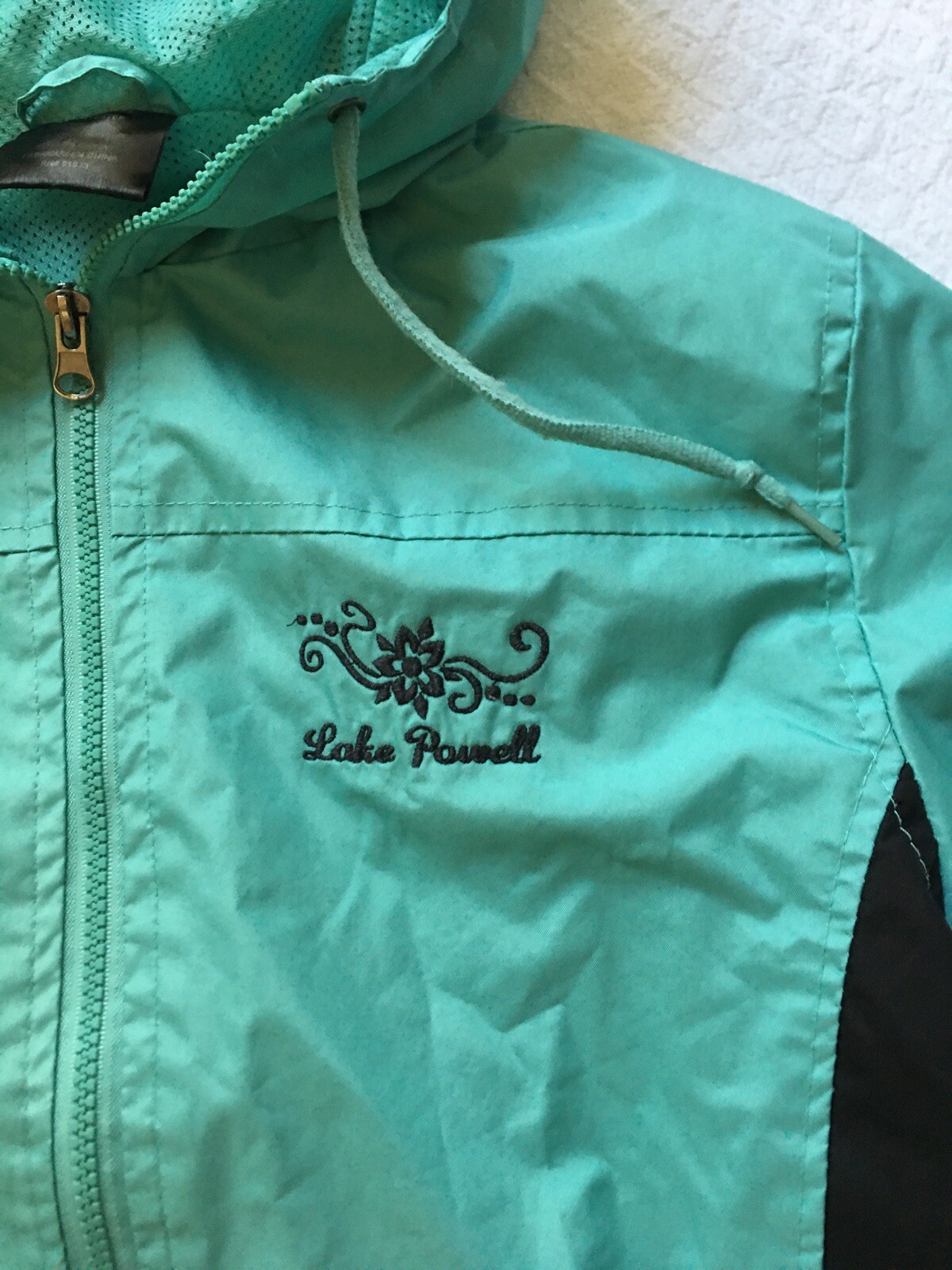 Picture 1 of 12