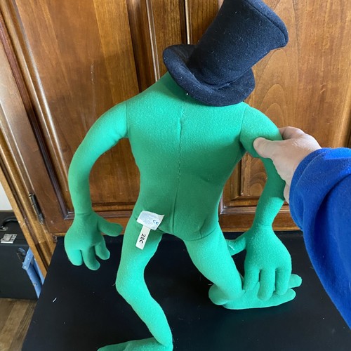 Vintage 1994 Applause Looney Tunes Michigan J.Frog Plushie 22" long. Very clean! - Picture 3 of 6