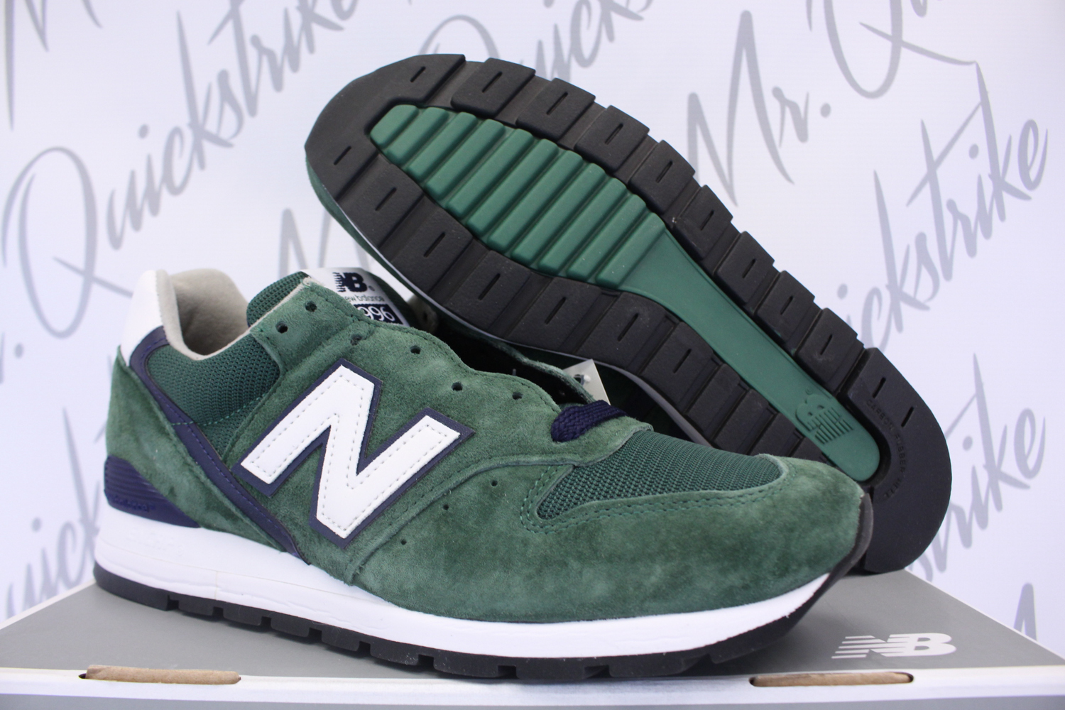 NEW BALANCE 996 SZ 7 HERITAGE MADE IN USA DARK GREEN NAVY WHITE M996CSL NEW BALANCE 996 SZ 7 HERITAGE MADE IN USA DARK GREEN NAVY WHITE M996CSL
