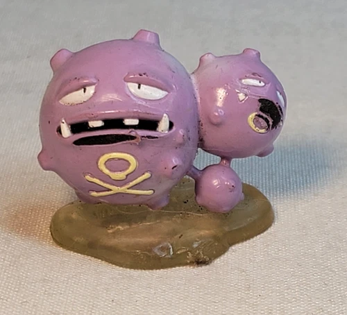Weezing  ~1.5" Pokémon TOMY Figure - Vintage 1999 CGTSJ