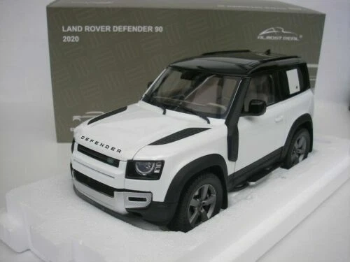 Voitures, camions et fourgons miniatures blancs Land Rover 1:18