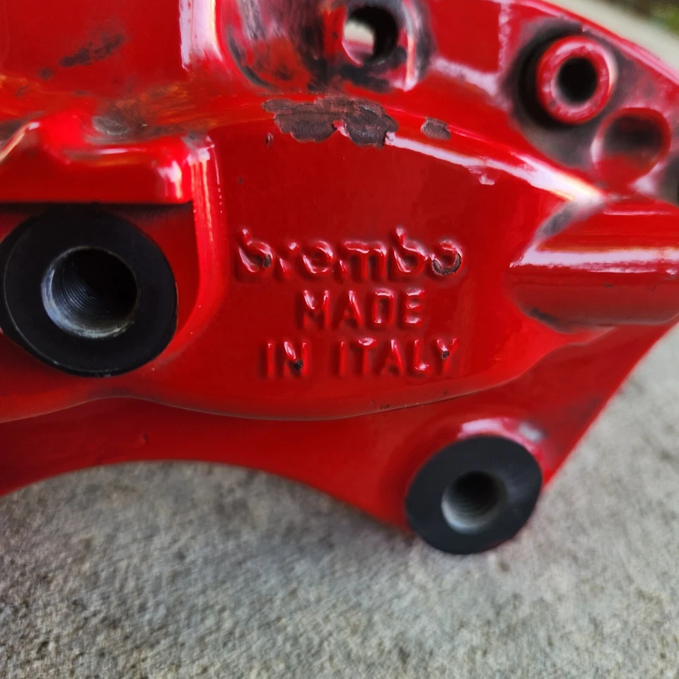 Оригинальный красный сменный суппорт заднего тормоза Brembo Sr8 Dodge Cadillac 20.8662.00 - Изображение 3 из 4