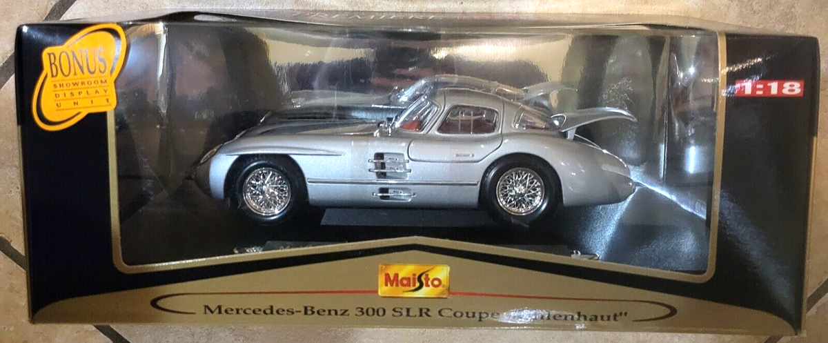 Premiere Edition Maisto Mercedez BENZ 300 SLR Coupe Premiere Edition Maisto Mercedez BENZ 300 SLR Coupe