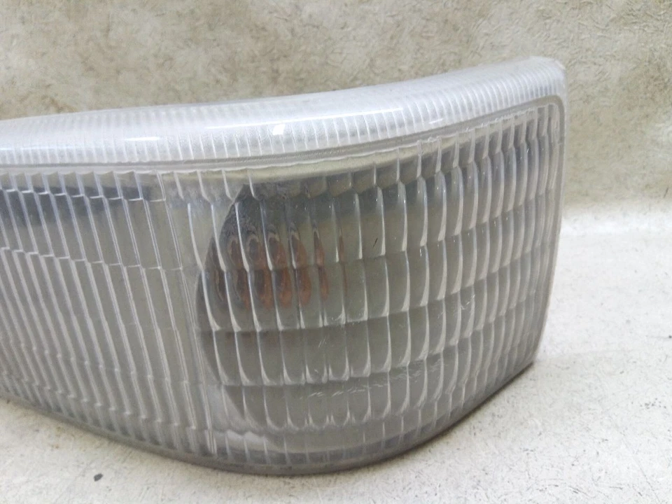 Señal de giro de luz de estacionamiento derecha para pasajero compatible con 92-96 BUICK ROADMASTER w113-201721 Foto 3 de 4