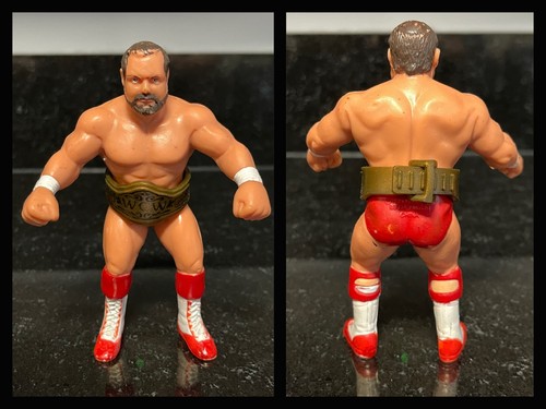 WCW Galoob UK Arn Anderson Red Trunks - wwf hasbro...
