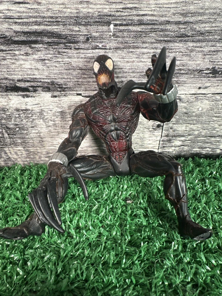 1997 Marvel Spider-Man Along Came A Spider Spider-Carnage boneco Toybiz vintage. - Imagem 4 de 4