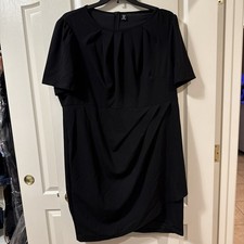 Shein Curve Women's 4XL Black Knee Length, Faux Wrap Dress Short Sleeve Zip Back