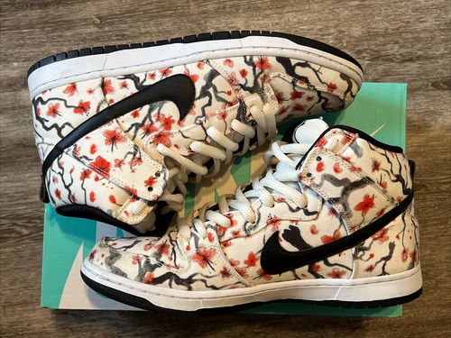 nike cherry blossom sb