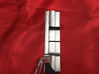 Scotty Cameron Special select NEWPORT 2.5 34 in Right Handed Scotty Cameron Special select NEWPORT 2.5 34 in Right Handed
