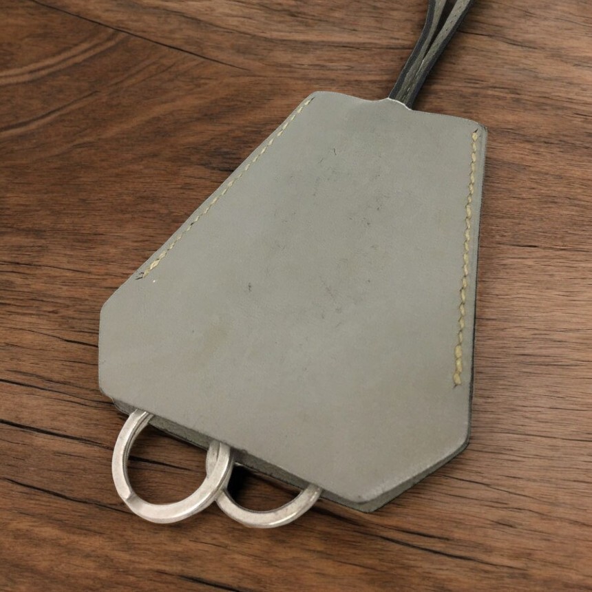 HERMES Leather Clochette Necklace Martin Margiela Key Ring Light Gray HERMES Leather Clochette Necklace Martin Margiela Key Ring Light Gray