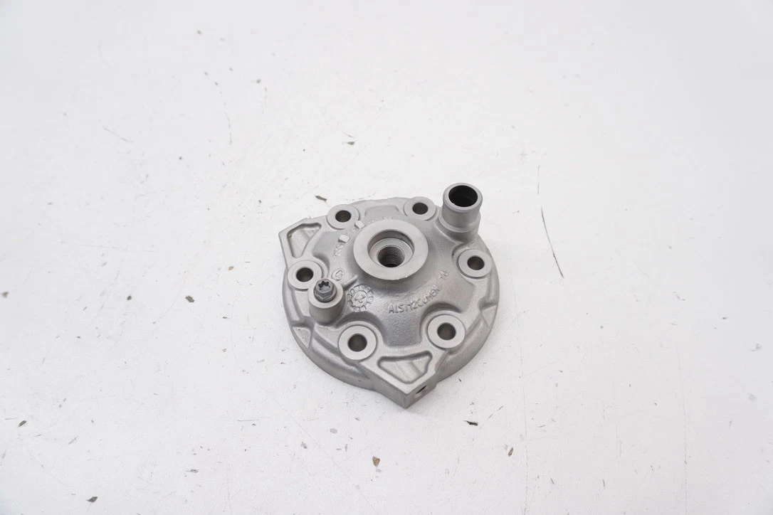 2022 KTM 250 SX Cylinder Head OEM Engine Top End Dome Cap Husqvarna GasGas 17-22
