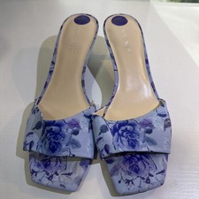Nine West Blue Floral Slide Heels Women’s Size 8.5  Satin Open Toe Dress Shoes