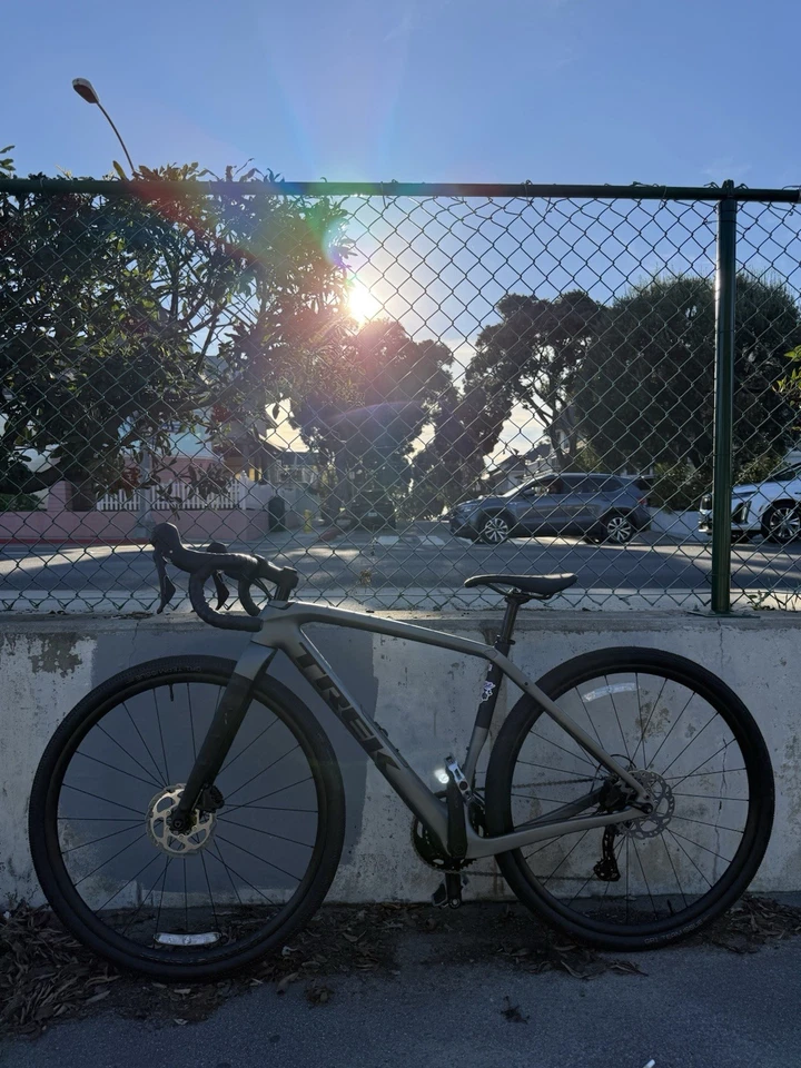 2023 Trek SL5 Checkpoint Gravel Bike 52cm - Image 2 of 3