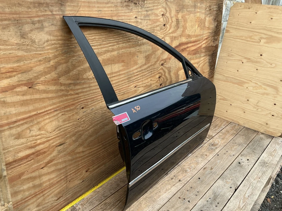 2006 - 2010 Hyundai Sonata Front Right Passenger Side Door Shell Panel OEM - Image 2 of 4