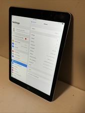 Apple iPad Air 2nd Gen 9.7" A1566 MNV22LL/A 32GB Wi-Fi - Space Gray - Excellent 