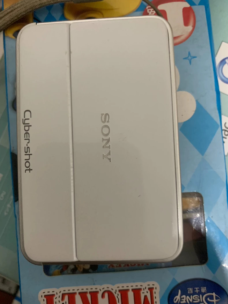 SONY Cyber-shot DSC-T2 ホワイト Sony Cyber Shot DSC-T2 8.1MP 3x Vintage Compact Digital Camera