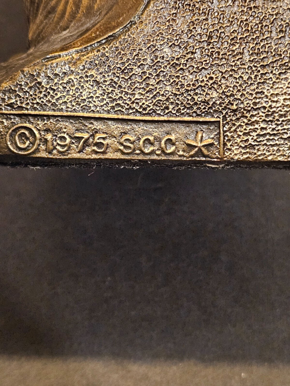 Vintage 1975 SCC Squirrel Bookends Brass Color Cast Metal Squirrels