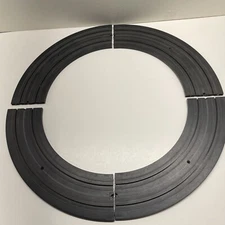 AURORA MODEL MOTORING-  4 SECTIONS #1519 -9" RADIUS CURVE W/STRIPE