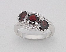 Solid Sterling Silver 3 Stone Garnet Ring 10mm Wide 5.6g Size 8